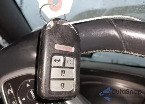 2017 Honda Civic Touring from USA, damaged, VIN 2HGFC3B95HH353910